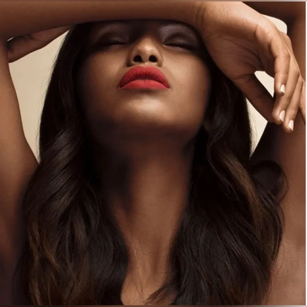 Il Makiage Red Matte Lip Cream - NIB